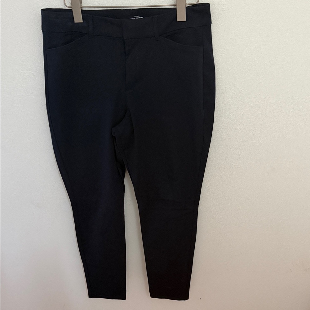 Old Navy Navy Slim Chino Pants - Stretch Tailored Fit